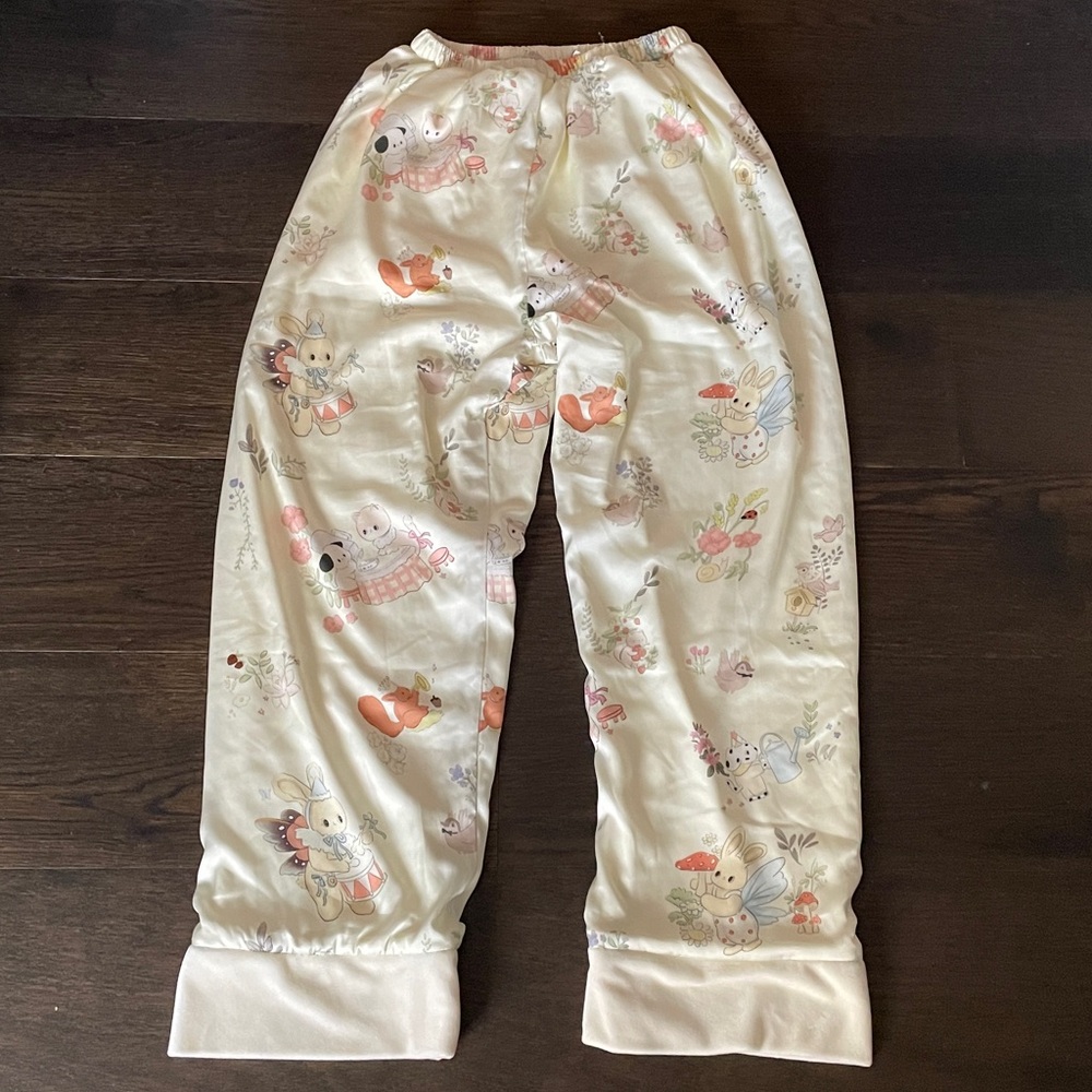 Pajamas Set with CuteAnimal Floral Print - Picture 12 of 16